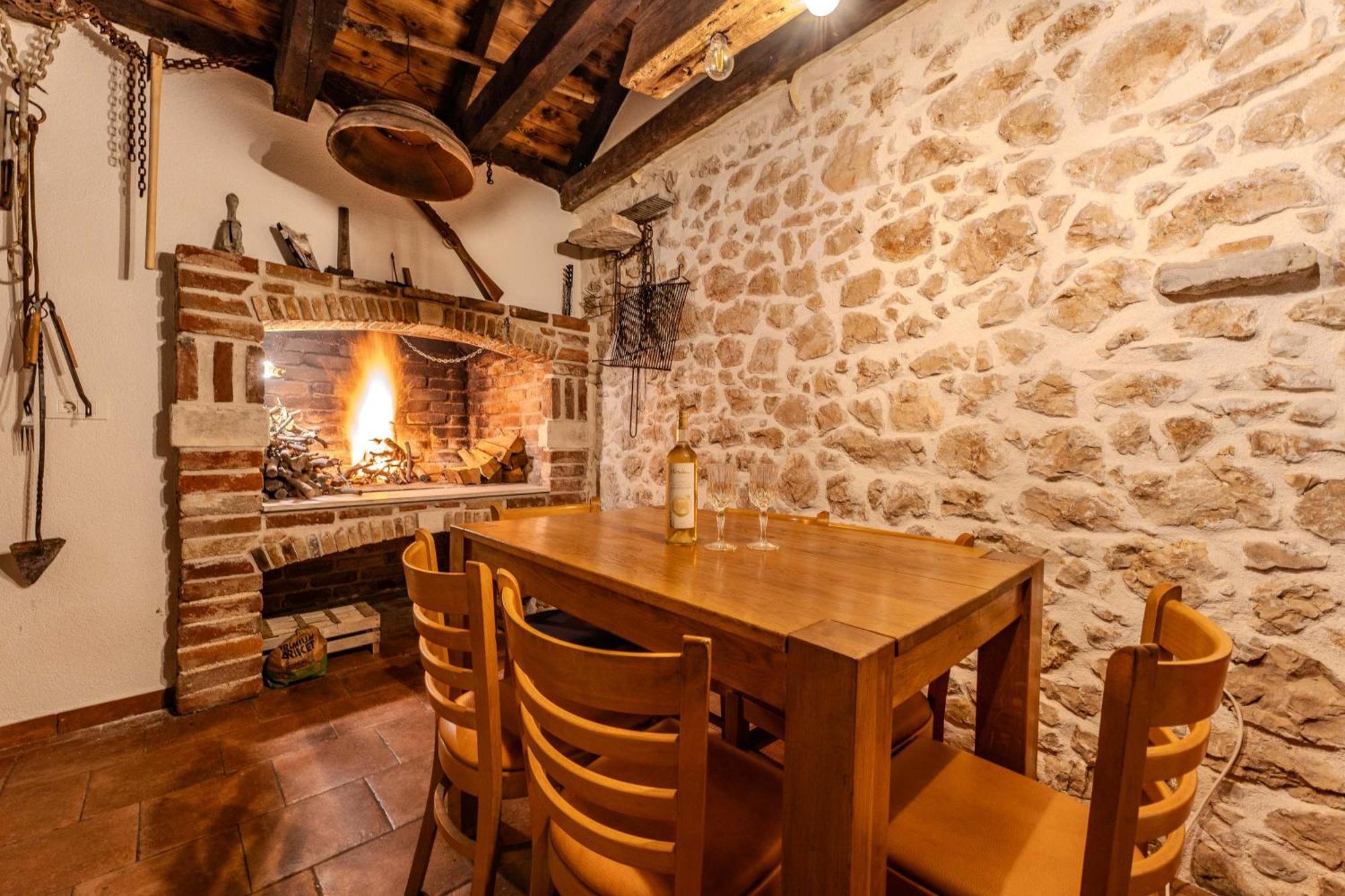 Style Stone Lux Solis